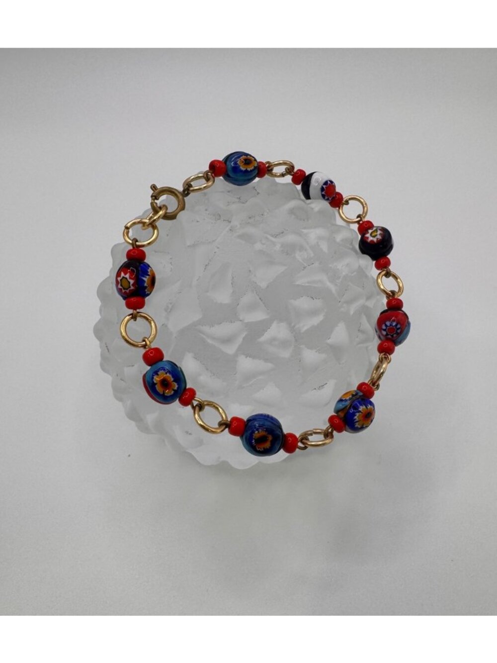 Vintage Millefiori Style Beaded Bracelet Gold Tone Red Blue Art Glass 7”